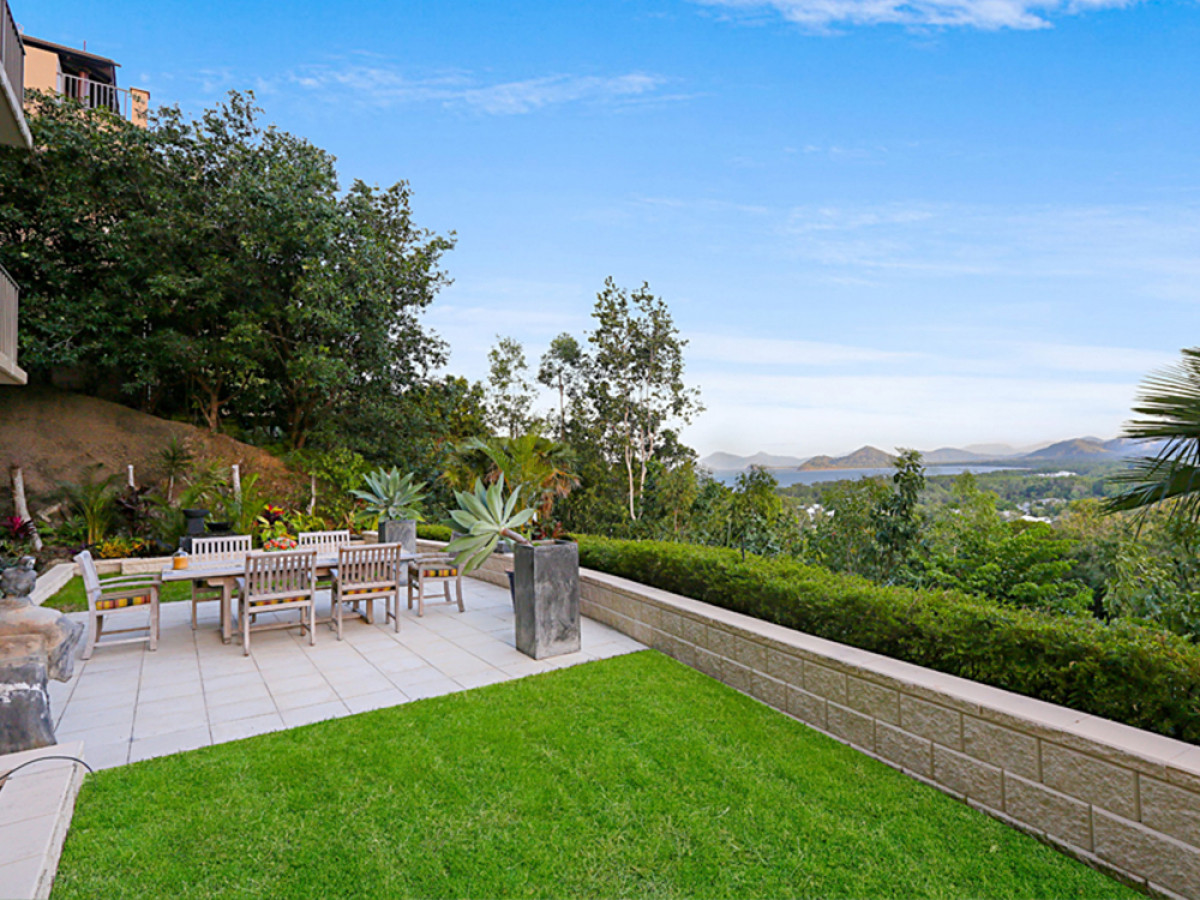 Santai palm cove for sale Santai palm cove for sale