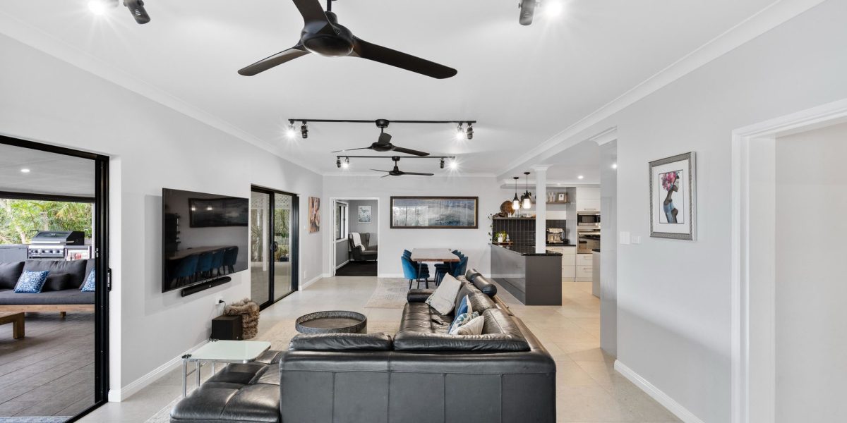 105-107 Panguna Street, Trinity Beach, QLD 4879 AUS