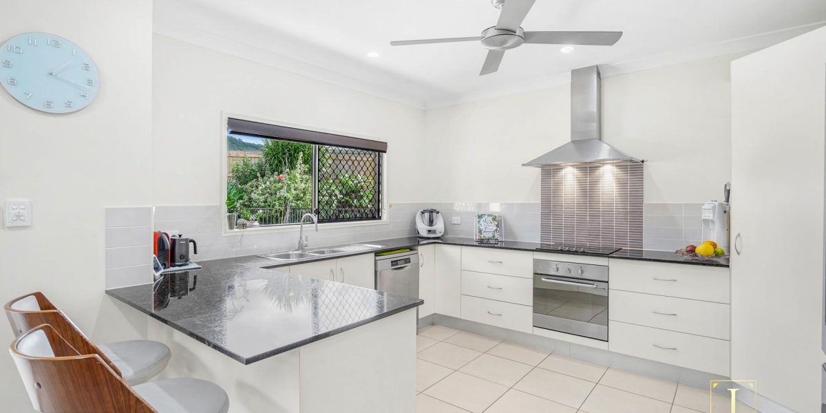 35 Knowlton Crescent, Gordonvale, QLD 4865 AUS