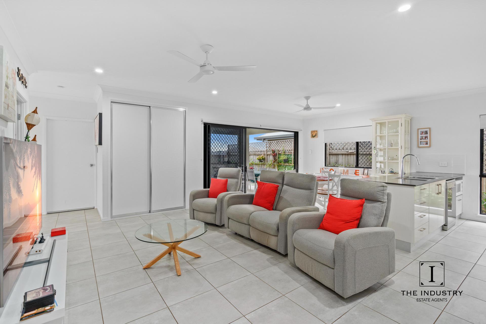 1/31 Anson Street, Bentley Park, QLD 4869 AUS