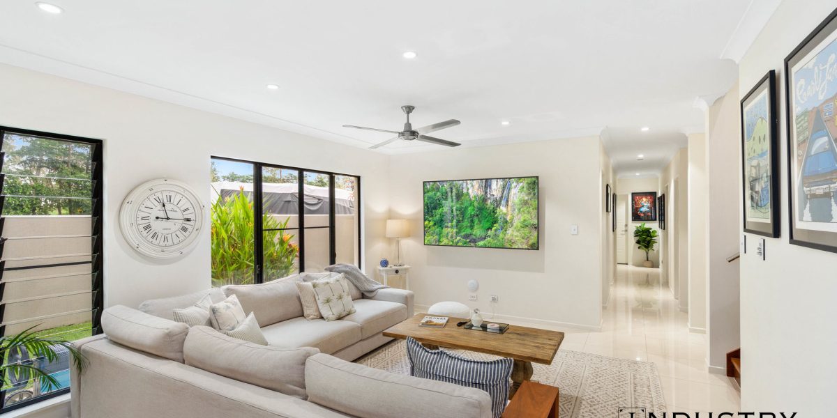 2 Beachfront Avenue, Trinity Beach, QLD 4879 AUS