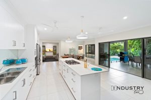 1 Flow Close, Trinity Beach, QLD 4879 AUS