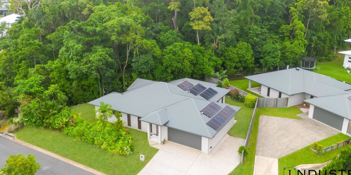 1 Flow Close, Trinity Beach, QLD 4879 AUS