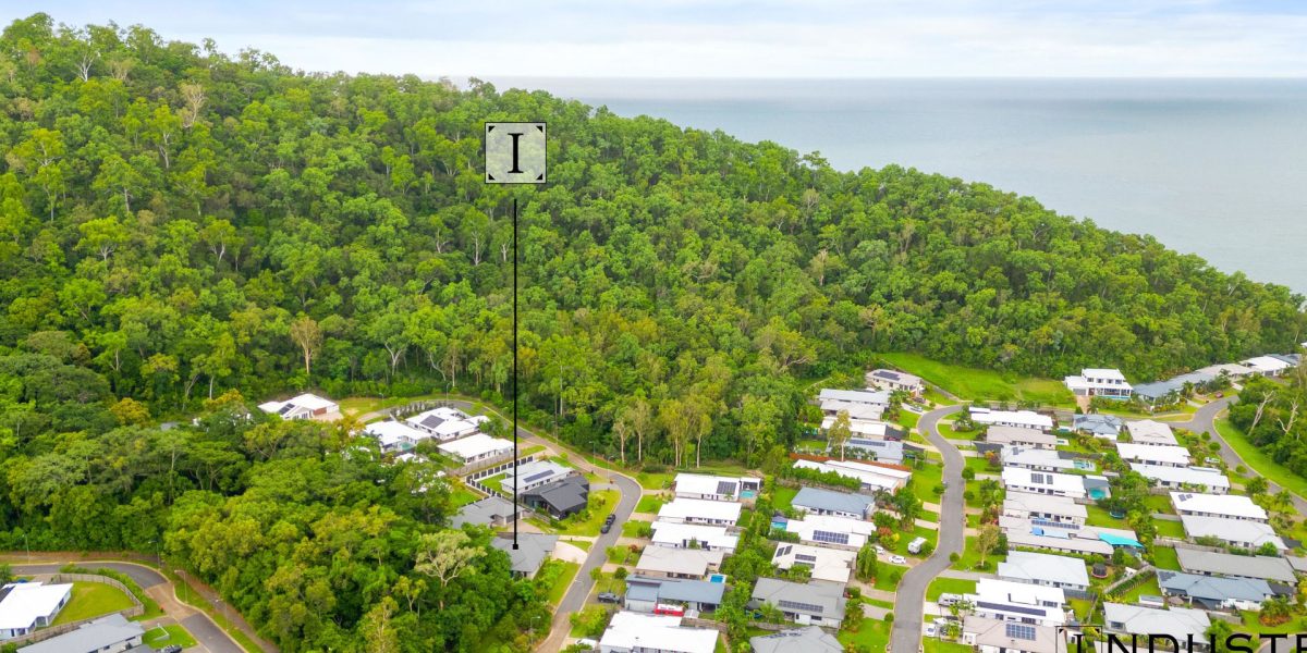 1 Flow Close, Trinity Beach, QLD 4879 AUS
