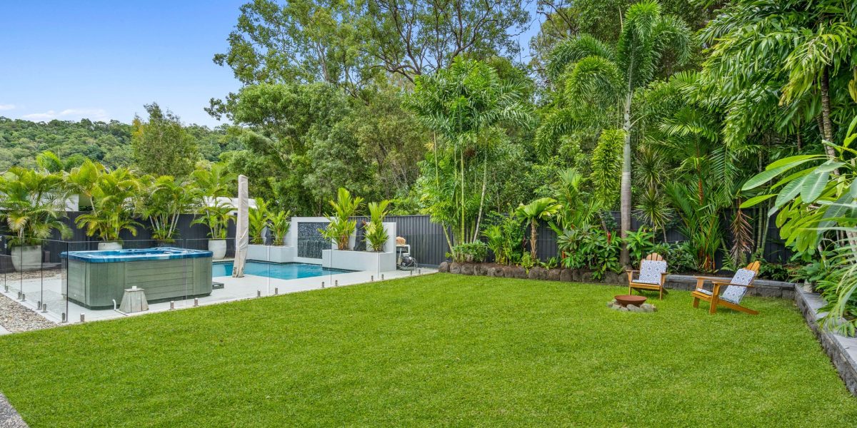 73 Coastline Parade, Trinity Beach, QLD 4879 AUS