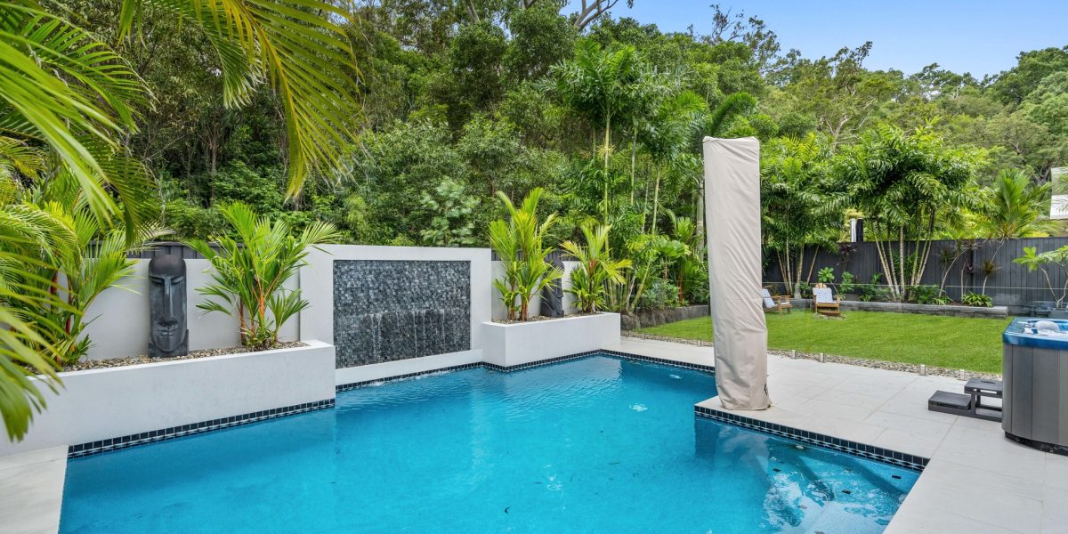 73 Coastline Parade, Trinity Beach, QLD 4879 AUS