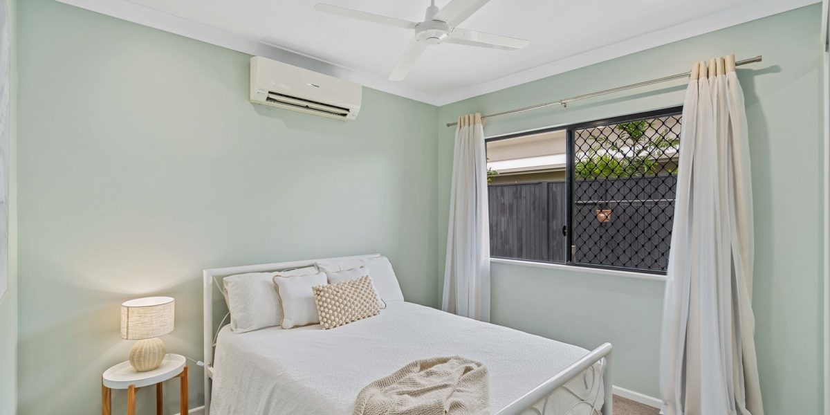 73 Coastline Parade, Trinity Beach, QLD 4879 AUS