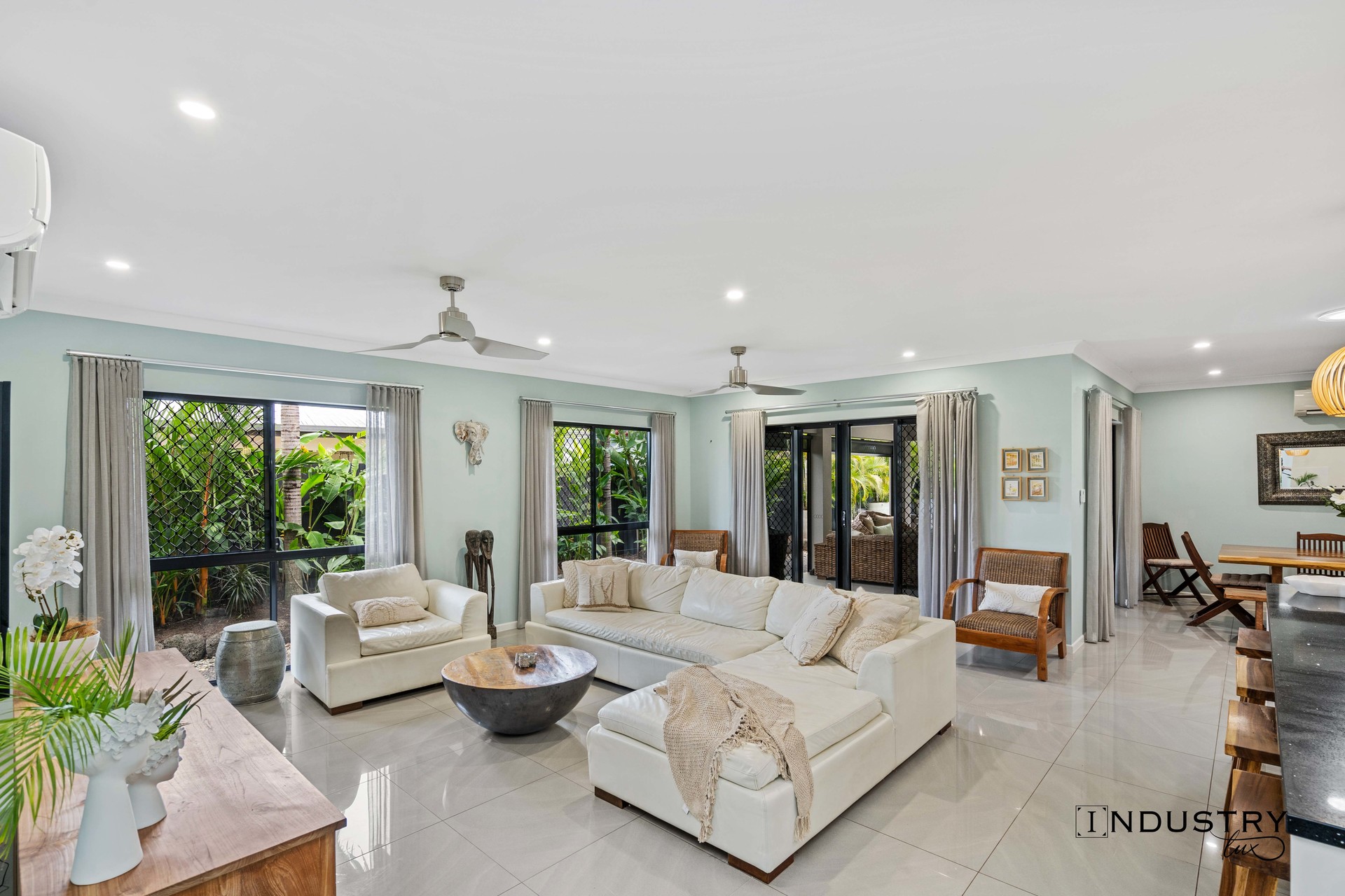 73 Coastline Parade, Trinity Beach, QLD 4879 AUS