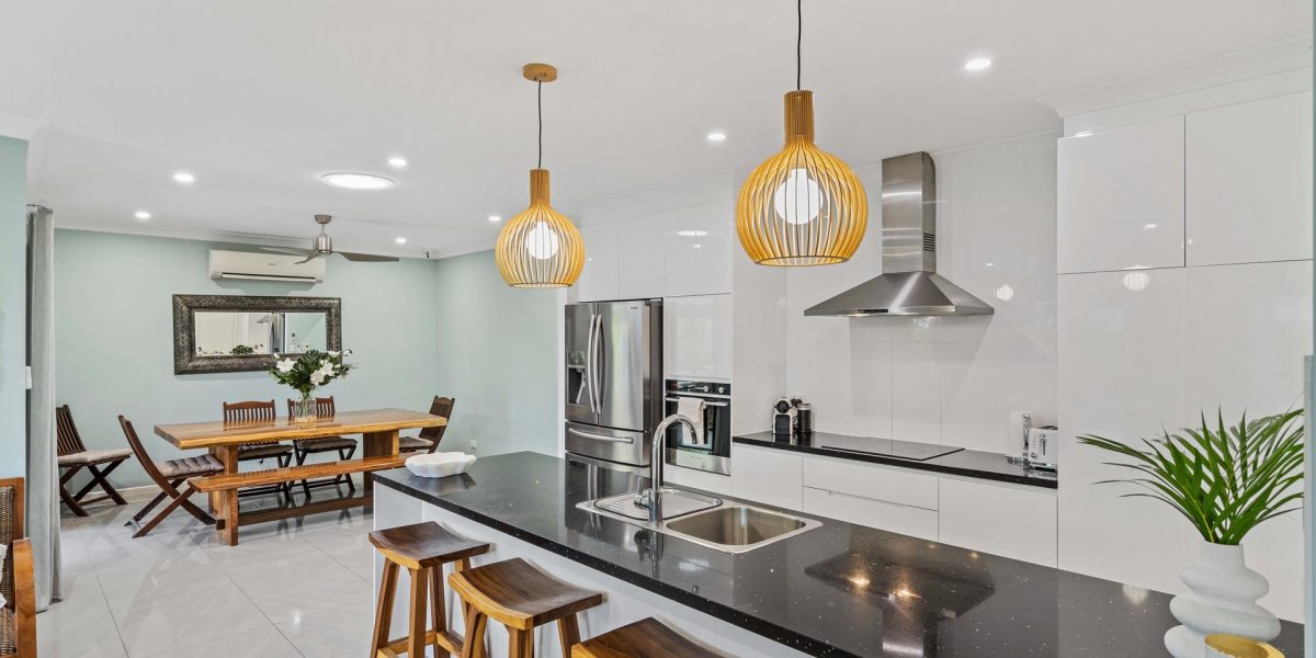 73 Coastline Parade, Trinity Beach, QLD 4879 AUS