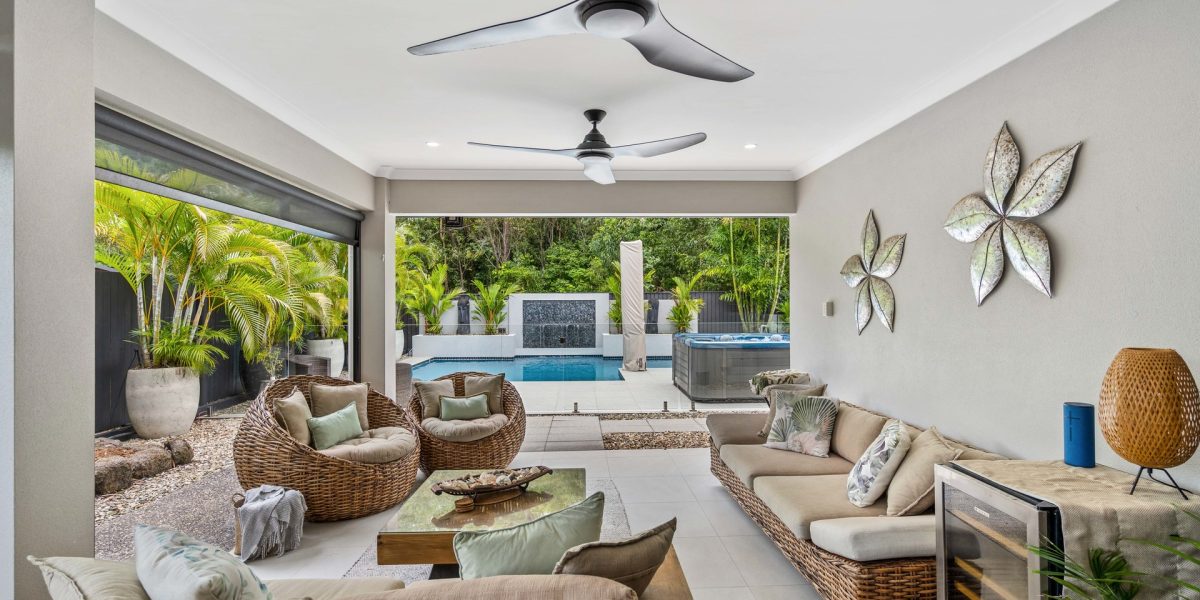 73 Coastline Parade, Trinity Beach, QLD 4879 AUS