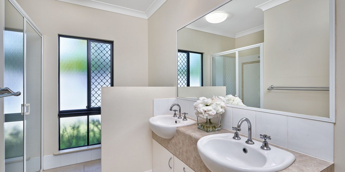 22 Monterey Street, Kewarra Beach, QLD 4879 AUS
