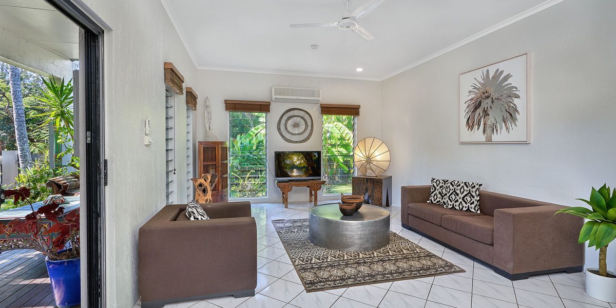21 Rudder Street, Clifton Beach, QLD 4879 AUS