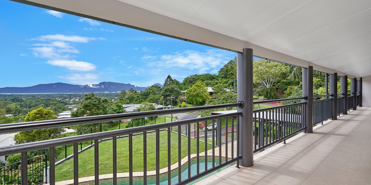 13 Panoramic Place, Whitfield, QLD 4870 AUS