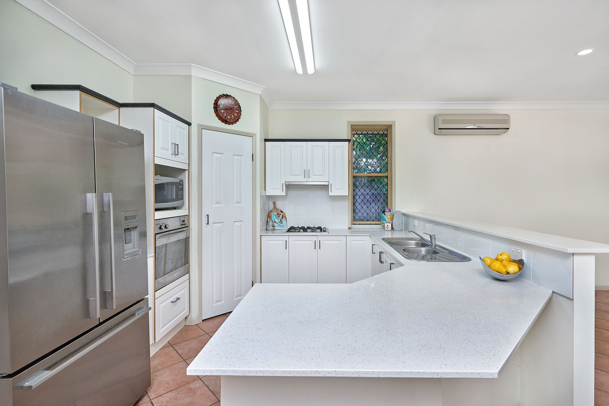 22 Stratford Chase, Stratford, QLD 4870 AUS