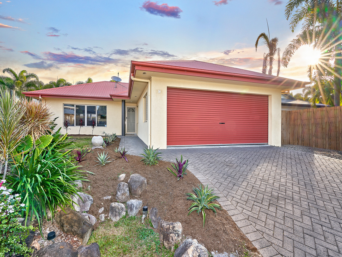 9 Bells Close, Kewarra Beach, QLD 4879 AUS