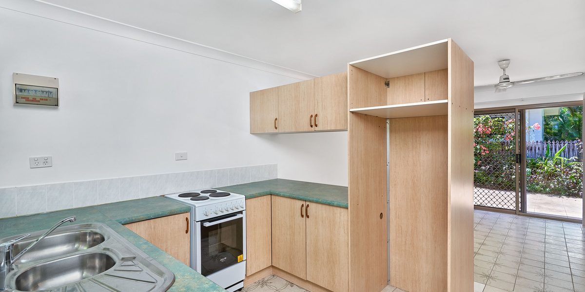 4/39 Arlington Esplanade, Clifton Beach, QLD 4879 AUS