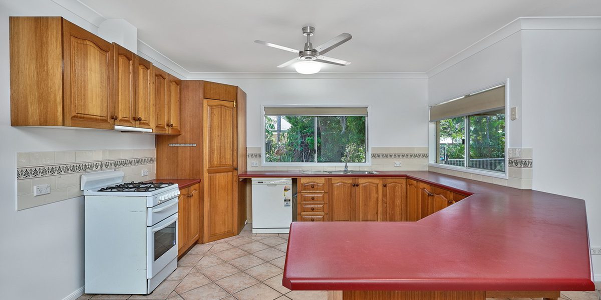 8 Collett Close, Kewarra Beach, QLD 4879 AUS