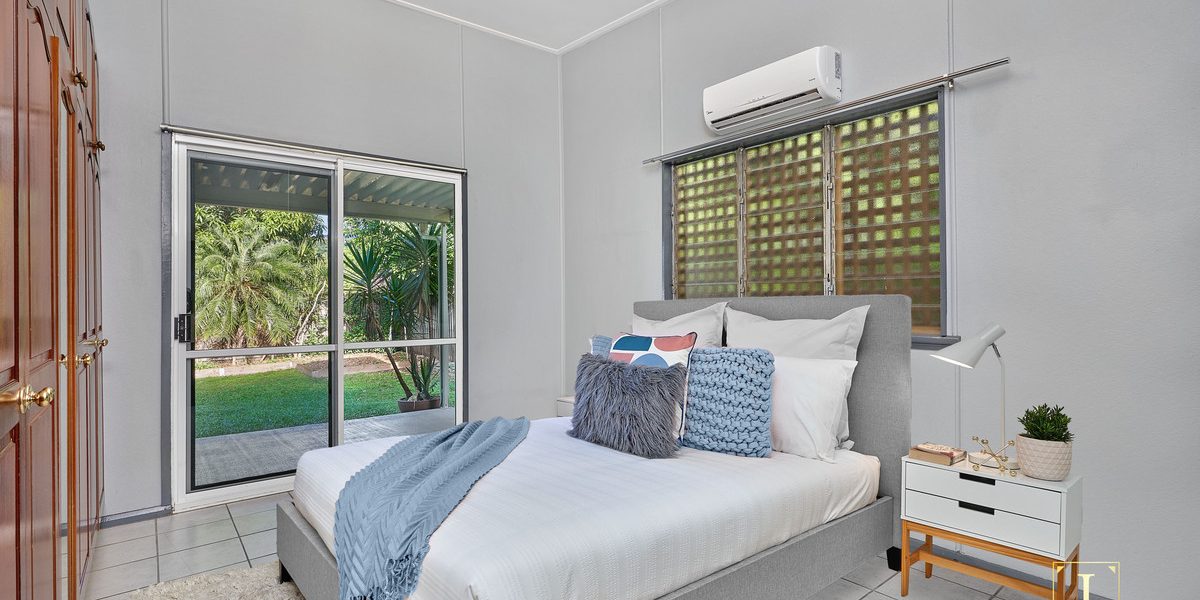24 Crowther Street, Whitfield, QLD 4870 AUS