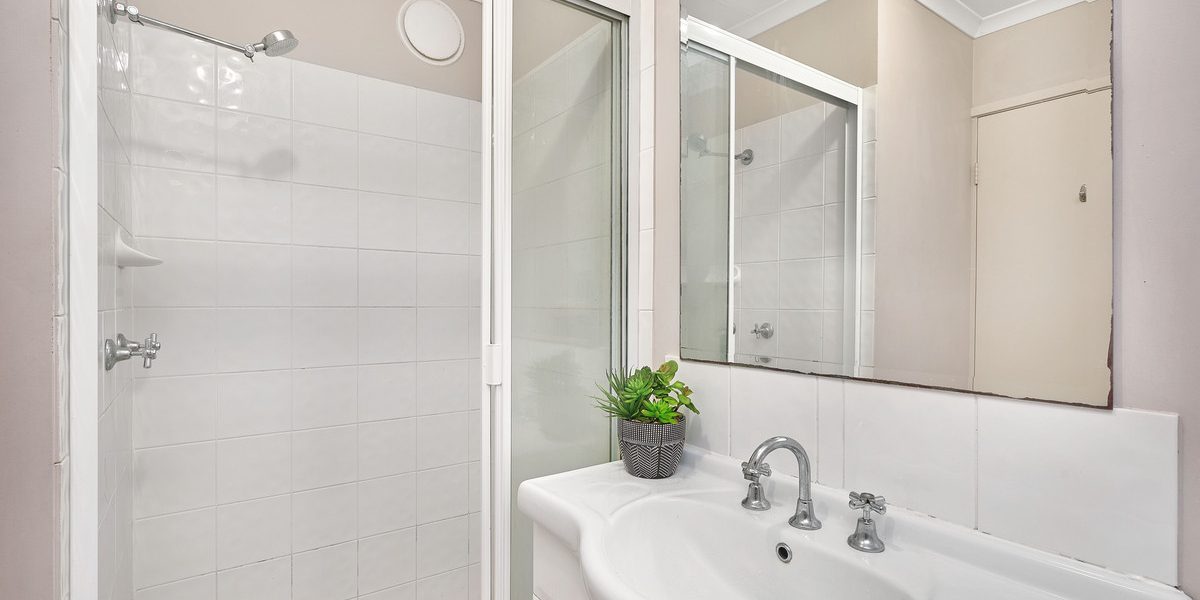 304/53 McCormack Street, Manunda, QLD 4870 AUS