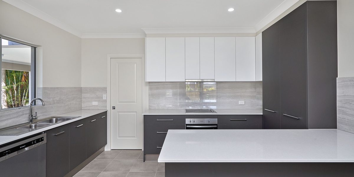35 Beaver Street, Clifton Beach, QLD 4879 AUS