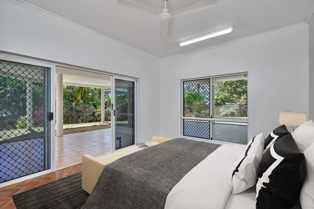 13-15 Lark Close, Clifton Beach, QLD 4879 AUS