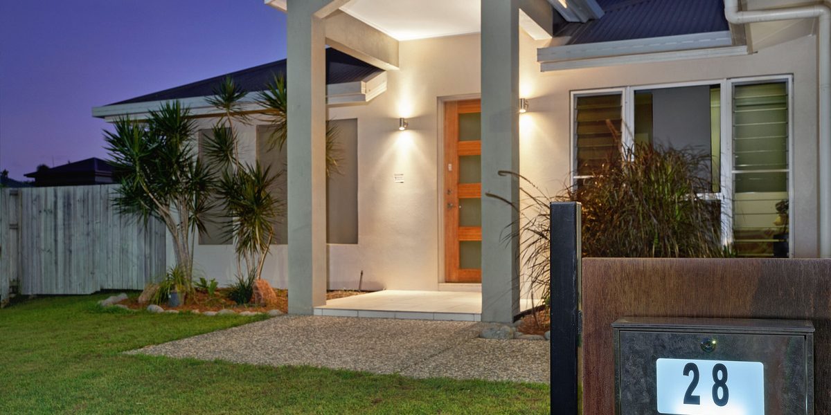 28 Quartzborough Promenade, Trinity Park, QLD 4879 AUS