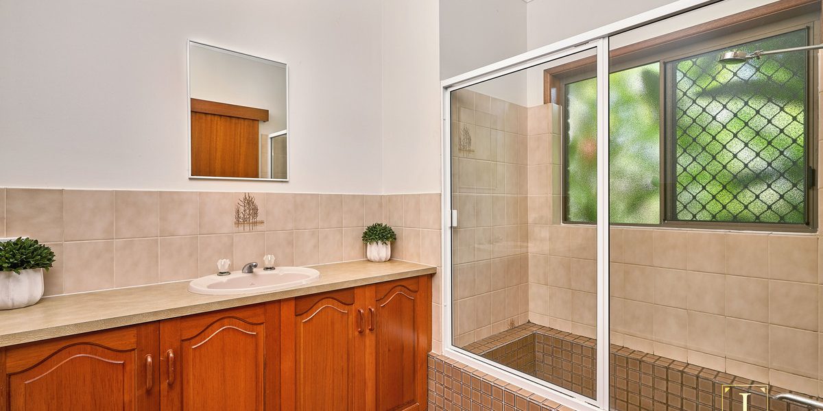13 Dromana Close, Kewarra Beach, QLD 4879 AUS