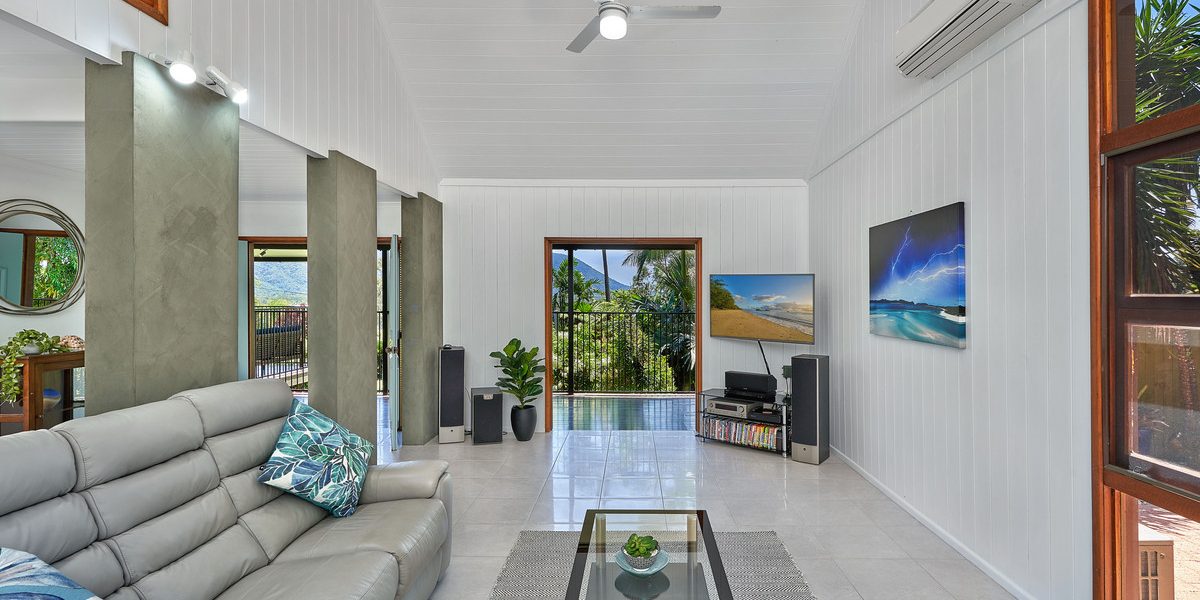 1 Kiriwina Close, Trinity Beach, QLD 4879 AUS