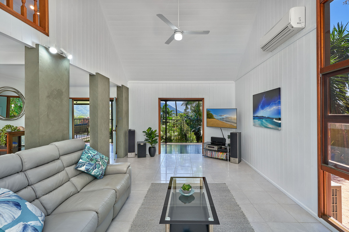 1 Kiriwina Close, Trinity Beach, QLD 4879 AUS