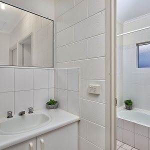 29 Bicentennial Road, Bentley Park, QLD 4869 AUS