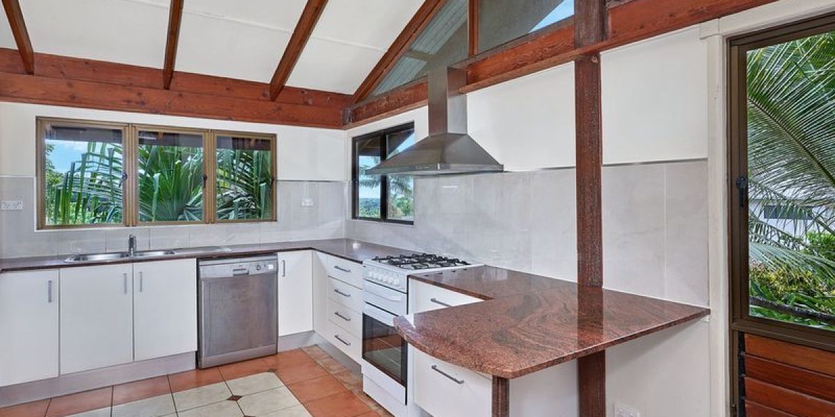 1 Langsat Close, Smithfield, QLD 4878 AUS