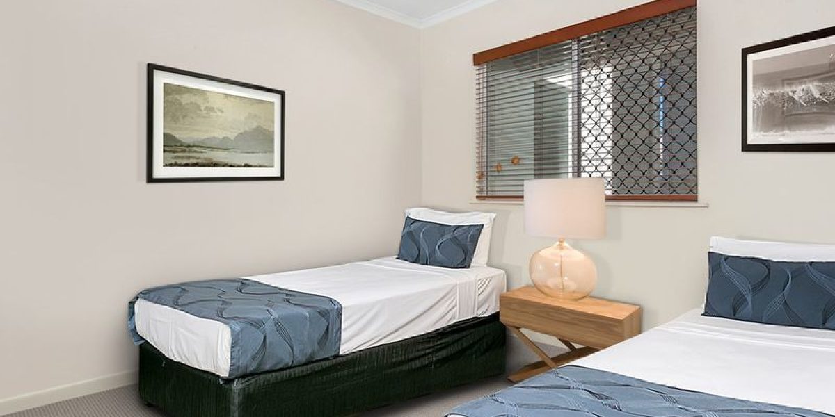 2/16-18 Smith Street, Cairns North, QLD 4870 AUS