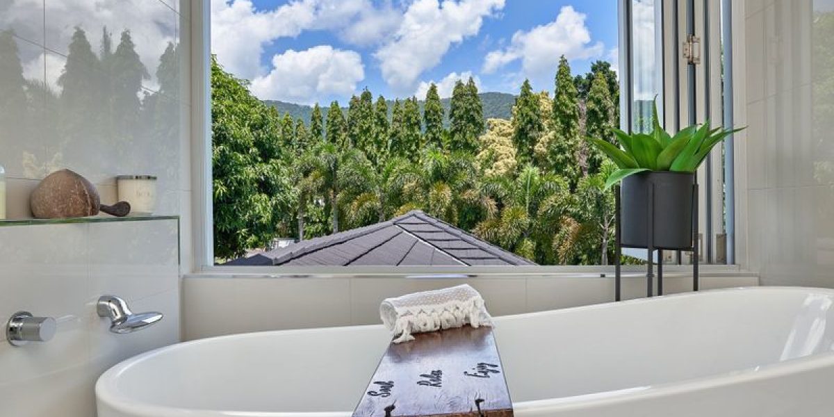 28A Joseph Banks Close, Kewarra Beach, QLD 4879 AUS