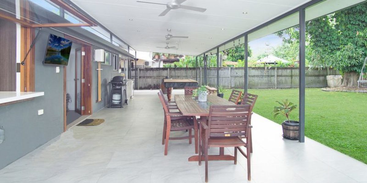 20 Rabaul Street, Trinity Beach, QLD 4879 AUS