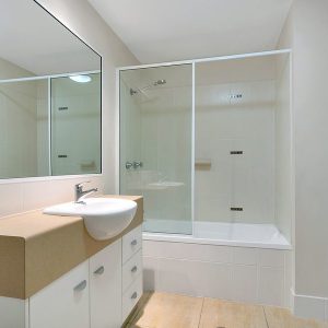 2/16-18 Smith Street, Cairns North, QLD 4870 AUS