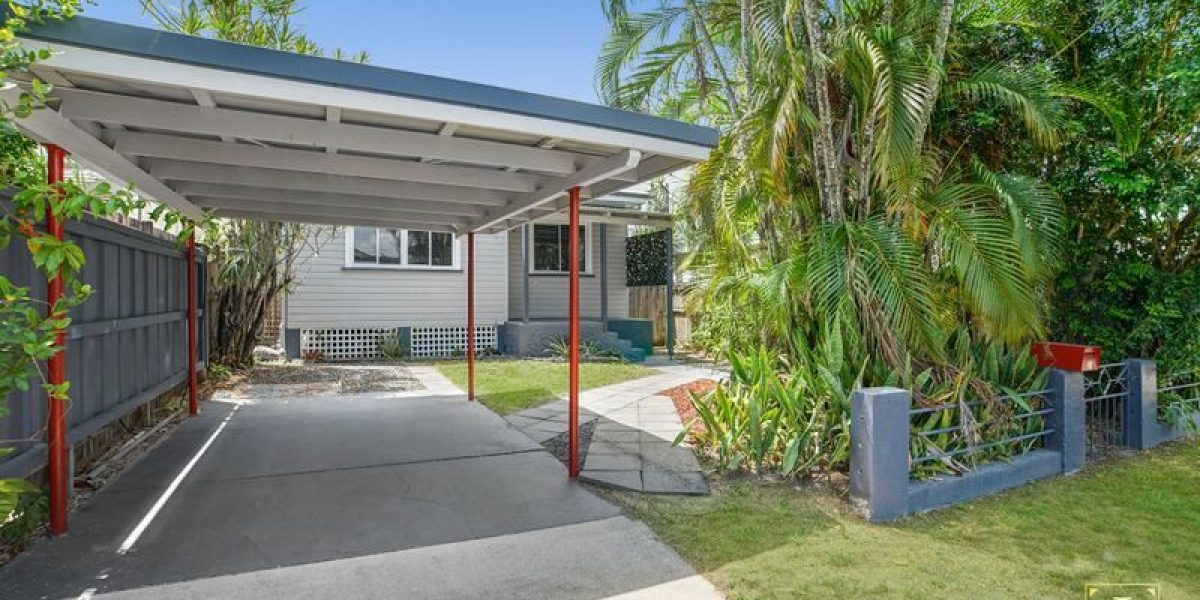 31 Nelson Street, Bungalow, QLD 4870 AUS