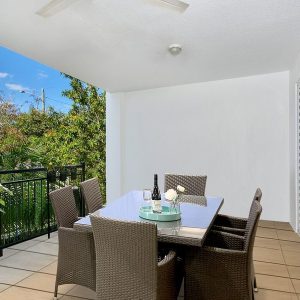 2/16-18 Smith Street, Cairns North, QLD 4870 AUS