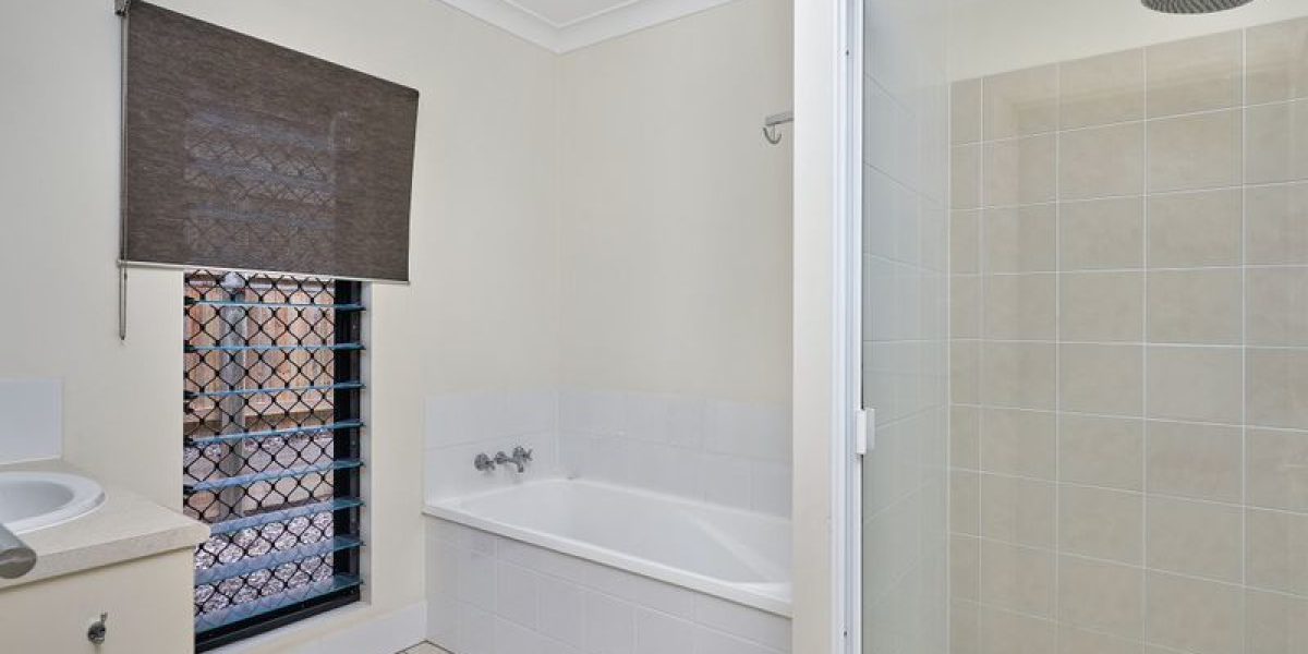 35 Monterey Street, Kewarra Beach, QLD 4879 AUS