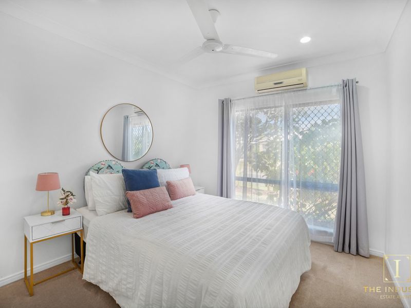 11 Bronte Close, Kewarra Beach, QLD 4879 AUS