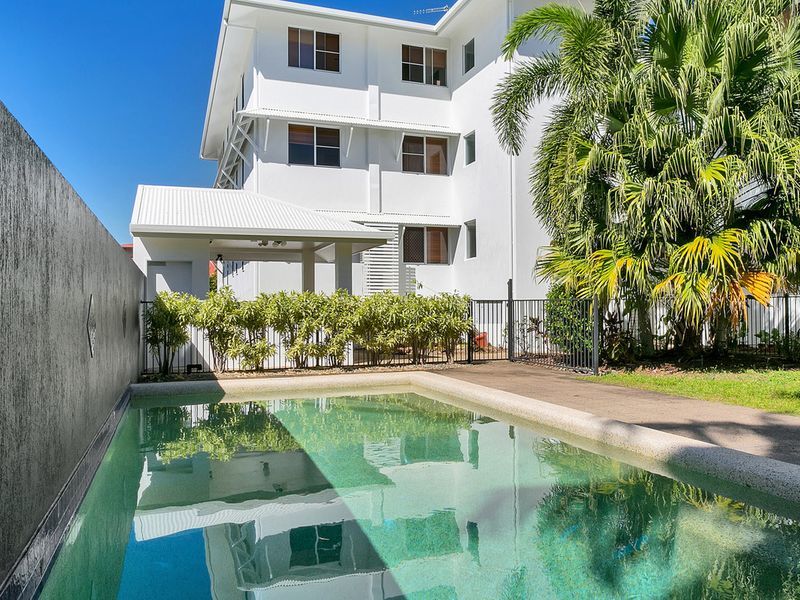 2/16-18 Smith Street, Cairns North, QLD 4870 AUS