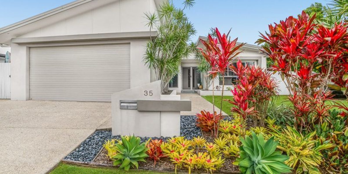 35 Fossilbrook Bend, Trinity Park, QLD 4879 AUS