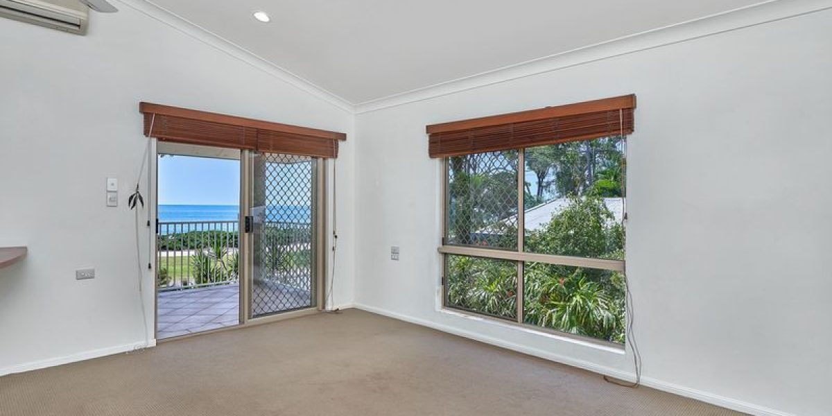 1/39 Arlington Esplanade, Clifton Beach, QLD 4879 AUS