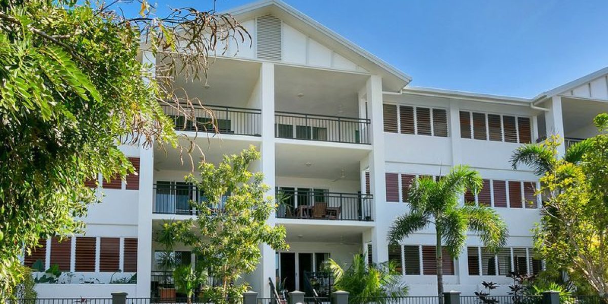 2/16-18 Smith Street, Cairns North, QLD 4870 AUS