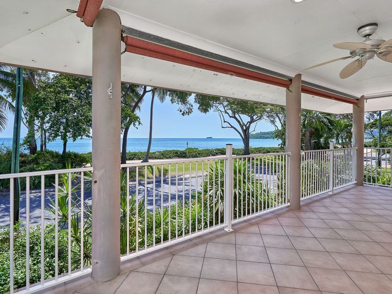 1/39 Arlington Esplanade, Clifton Beach, QLD 4879 AUS