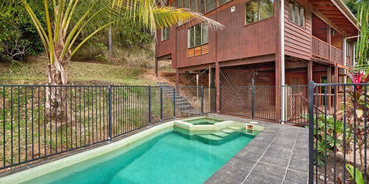 1 Langsat Close, Smithfield, QLD 4878 AUS