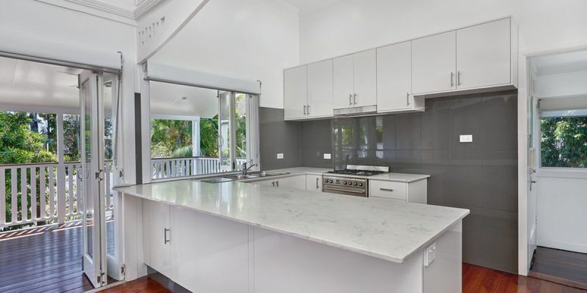 29 Smith Street, Cairns North, QLD 4870 AUS