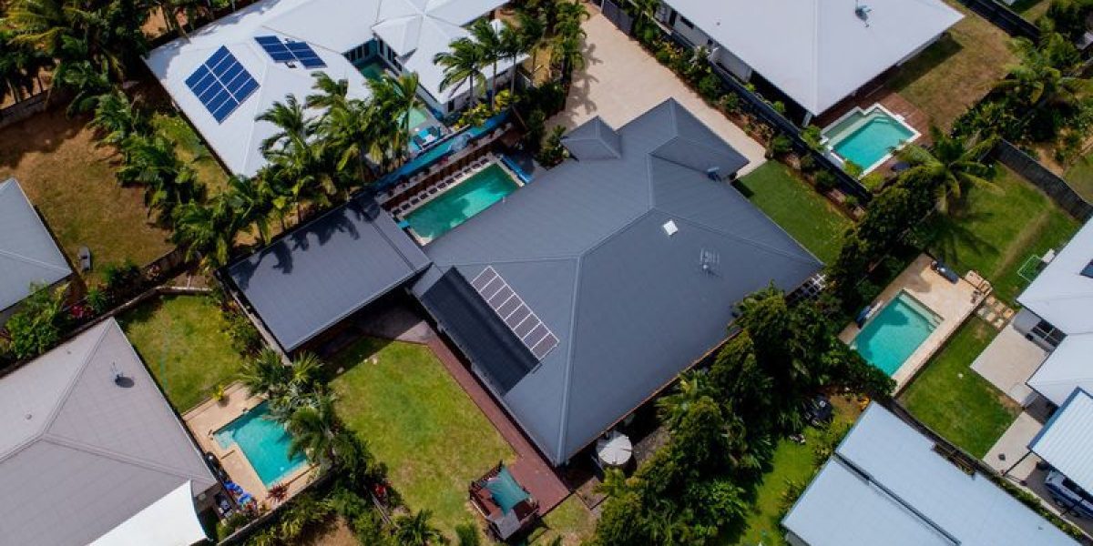 9 Catamaran Circuit, Trinity Beach, QLD 4879 AUS