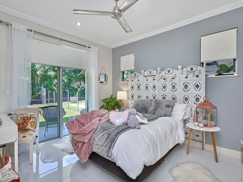 28A Joseph Banks Close, Kewarra Beach, QLD 4879 AUS