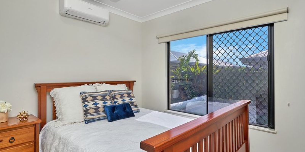 17 Seaways Street, Trinity Beach, QLD 4879 AUS