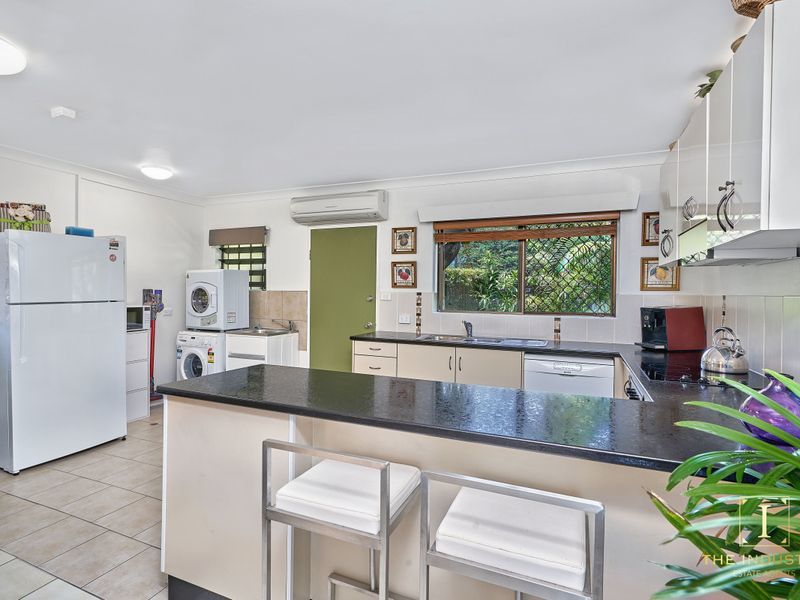 4/195 McLeod Street, Cairns North, QLD 4870 AUS